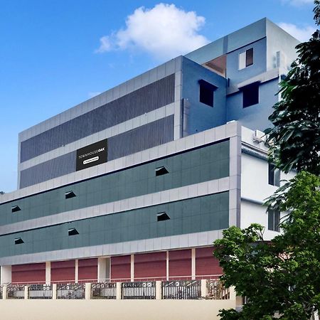 Townhouse Oak Sarusajai Stadium Dispur Buitenkant foto