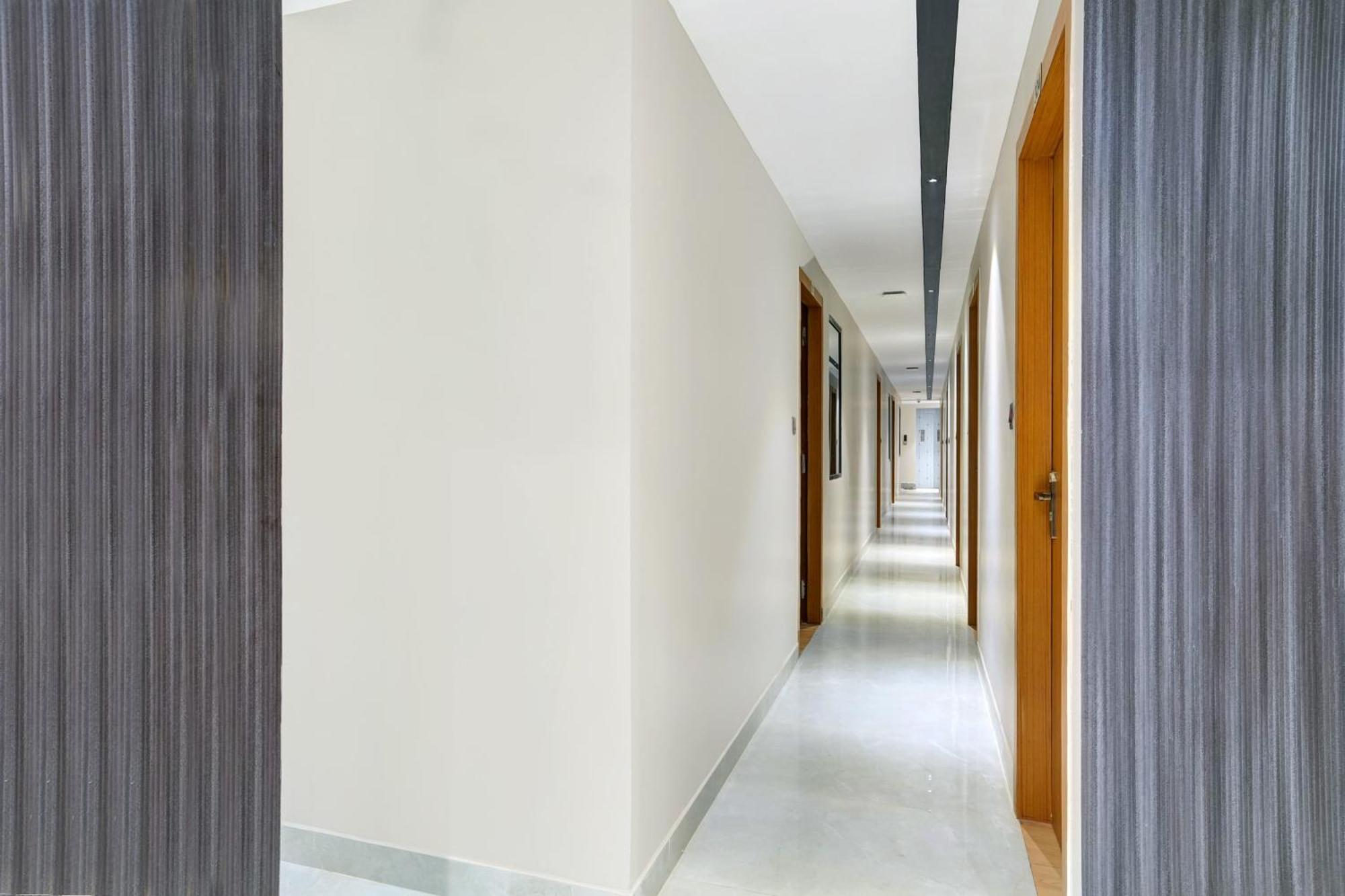 Townhouse Oak Sarusajai Stadium Dispur Buitenkant foto